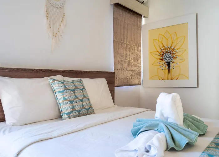 Azure 2 - Master In Shared Pool Habitación en casa particular Seminyak