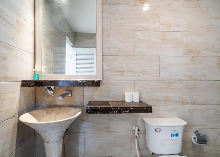 Azure 2 - Master In Shared Pool Habitación en casa particular Seminyak