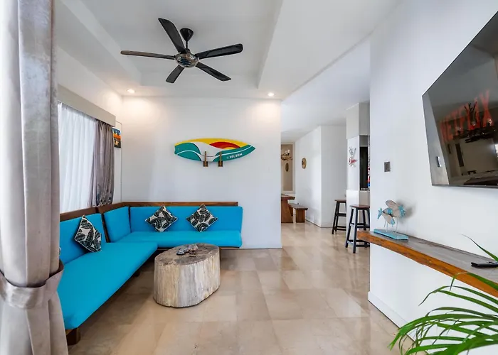 Habitación en casa particular Azure 2 - Master In Shared Pool Seminyak